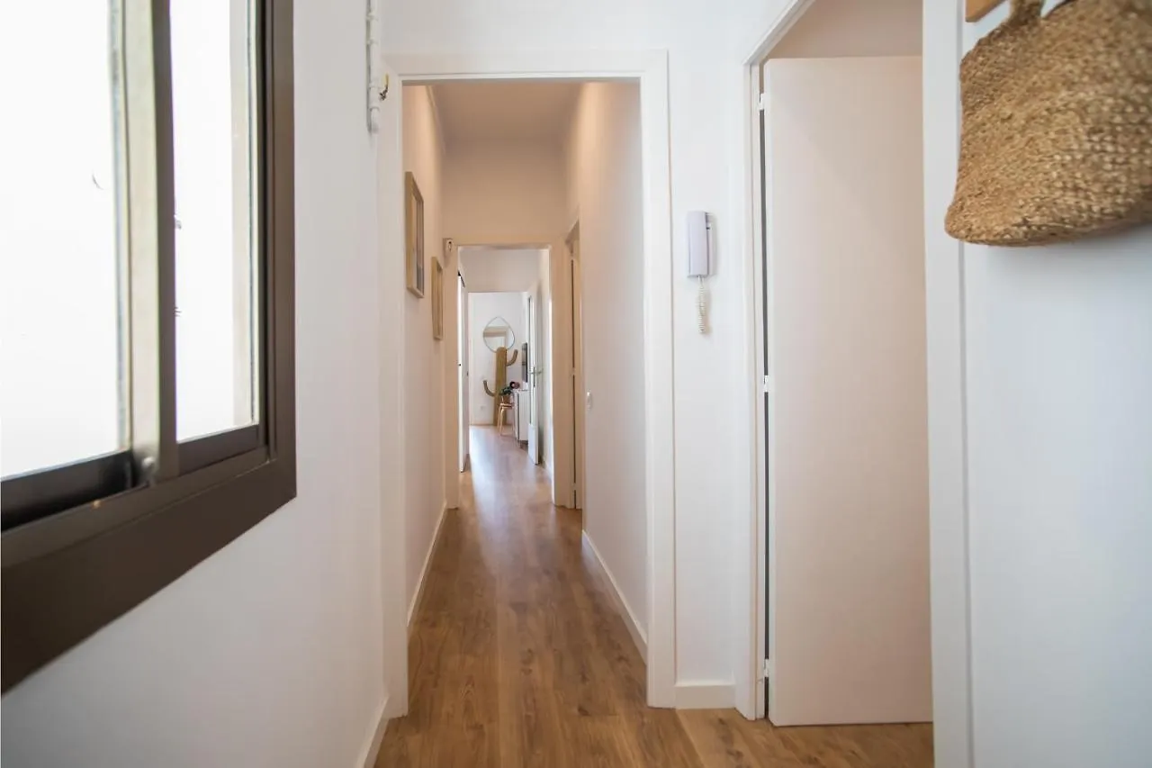 52Par1012 - Magnific 3Br Apartment In Paralel Barcelona